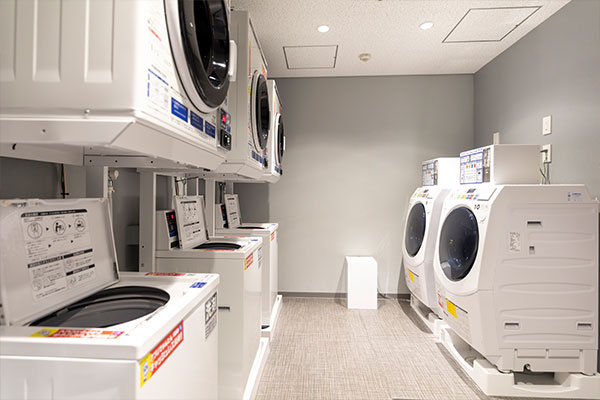 写真:コインランドリー